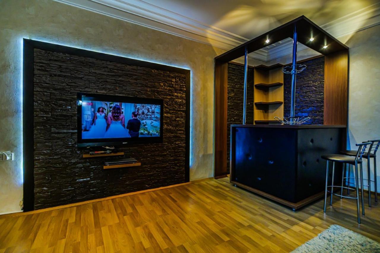 Lux 1 Apartment Baku